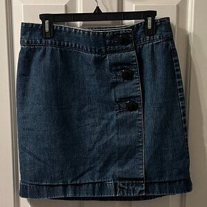 Ann Taylor - Button Skirt / Size 8